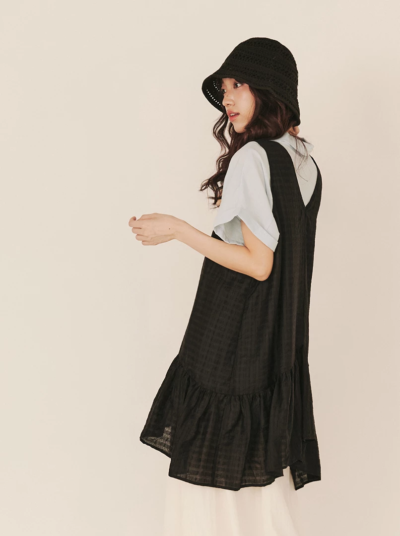 V領寬鬆疊搭背心裙