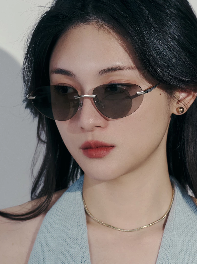 精緻橢圓小框墨鏡