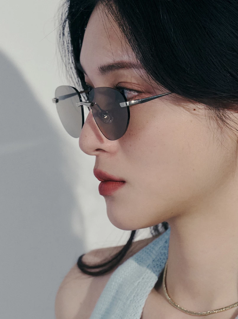 精緻橢圓小框墨鏡