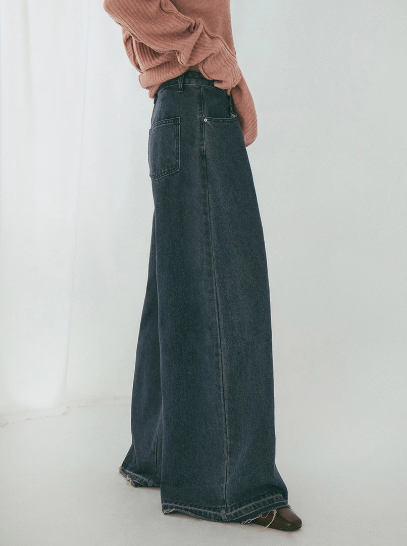 抽鬚設計牛仔寬褲