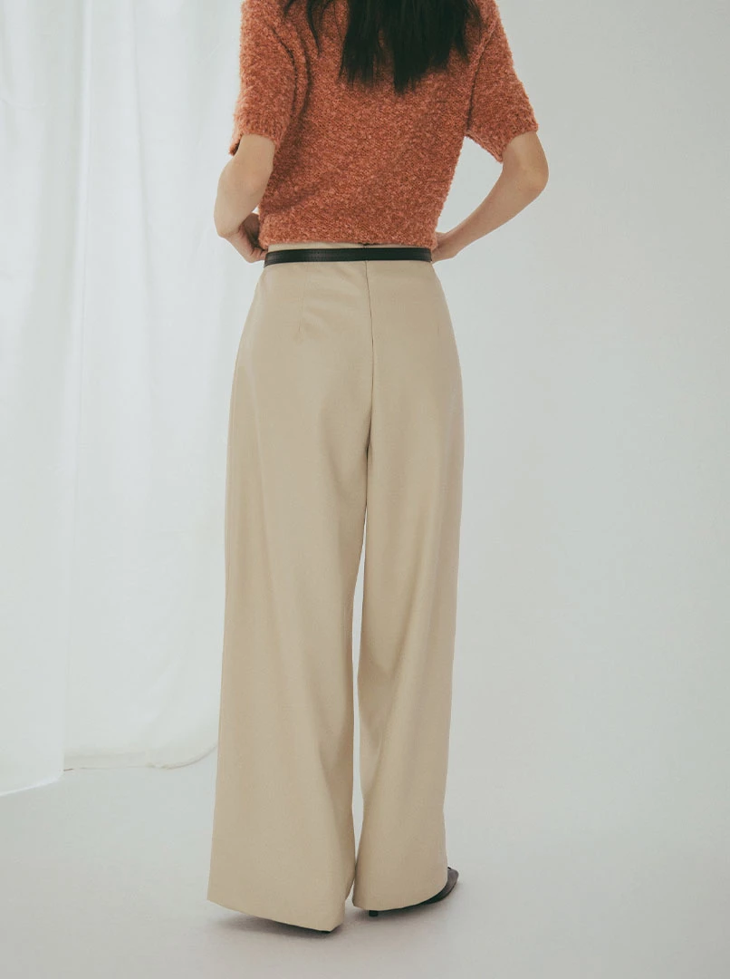 垂墜感皮革寬褲