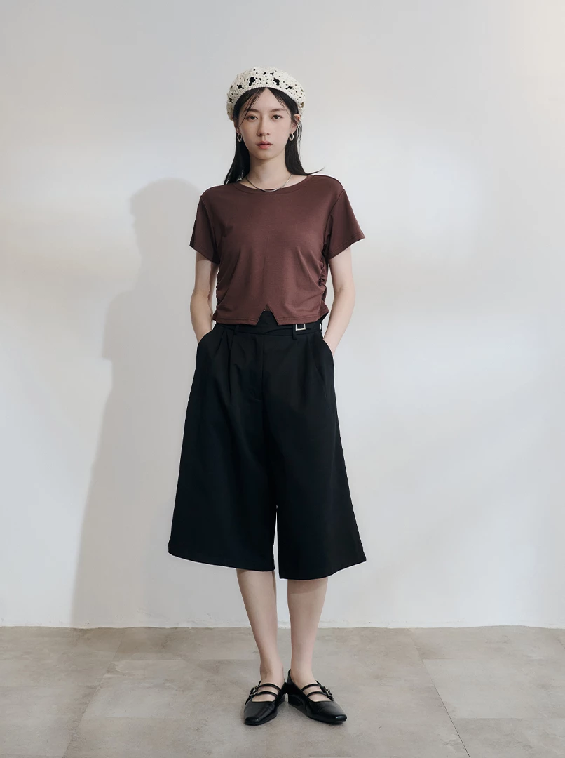 俐落時髦過膝七分褲