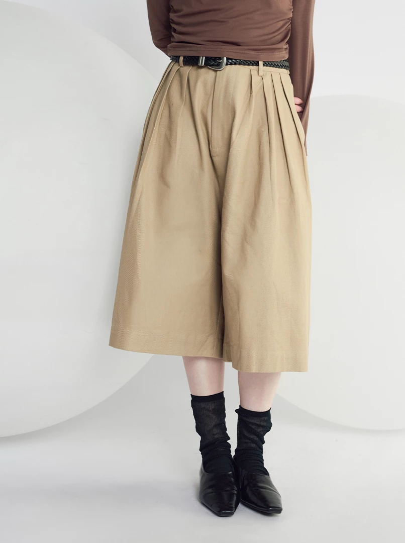 打摺寬版七分褲裙