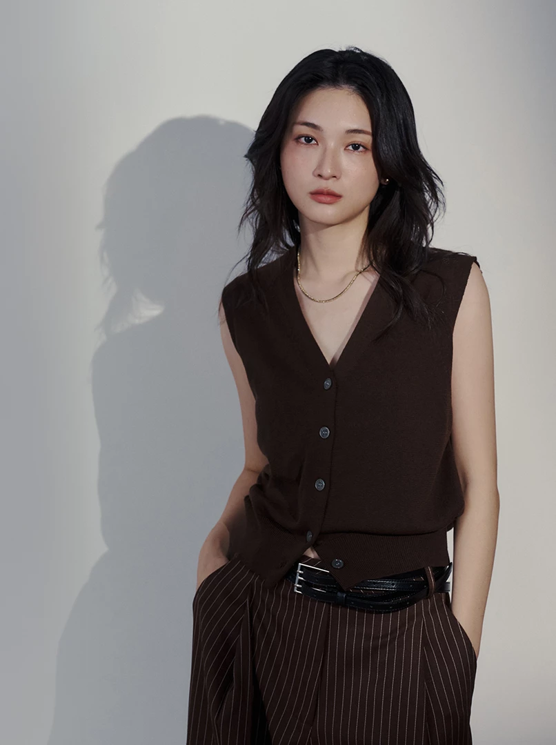 超柔親膚排釦背心