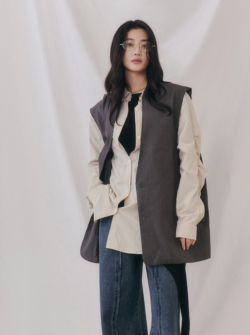 寬版俐落西裝背心