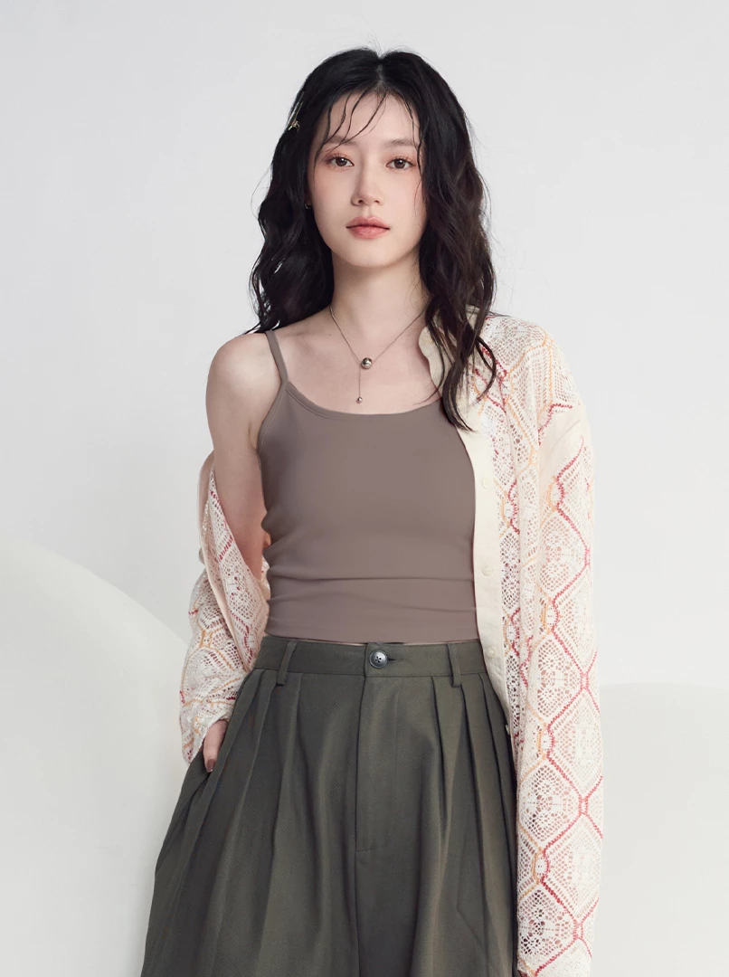 背後扭結彈性bratop