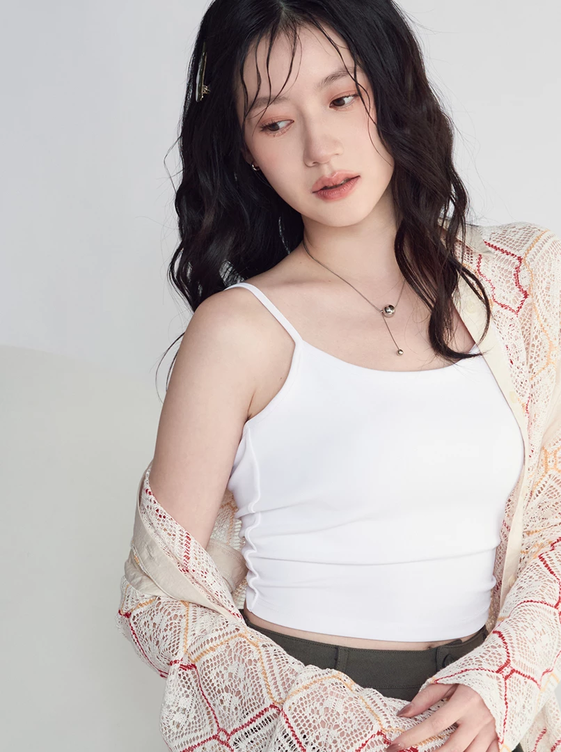 背後扭結彈性bratop