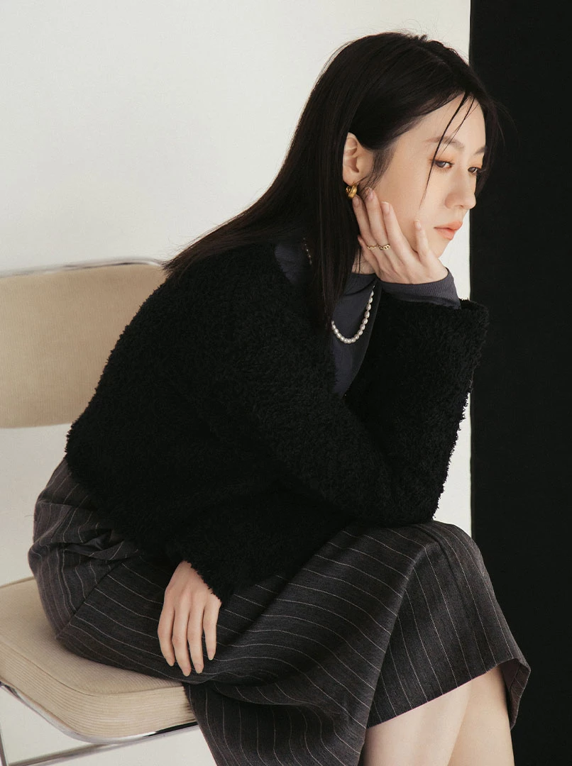 質感絨毛拉鍊外套