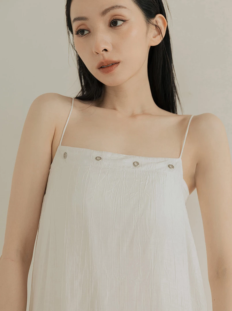 寬鬆交叉連身洋裝