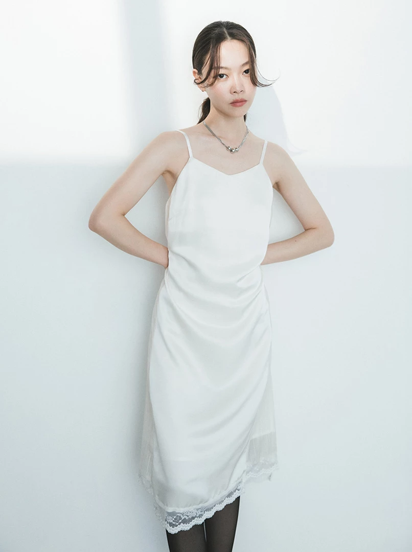 絲質拼接蕾絲長洋