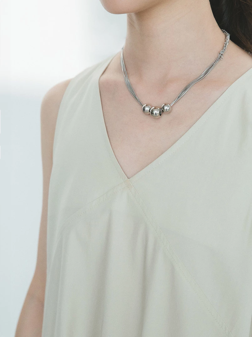 絲質綁帶造型長洋