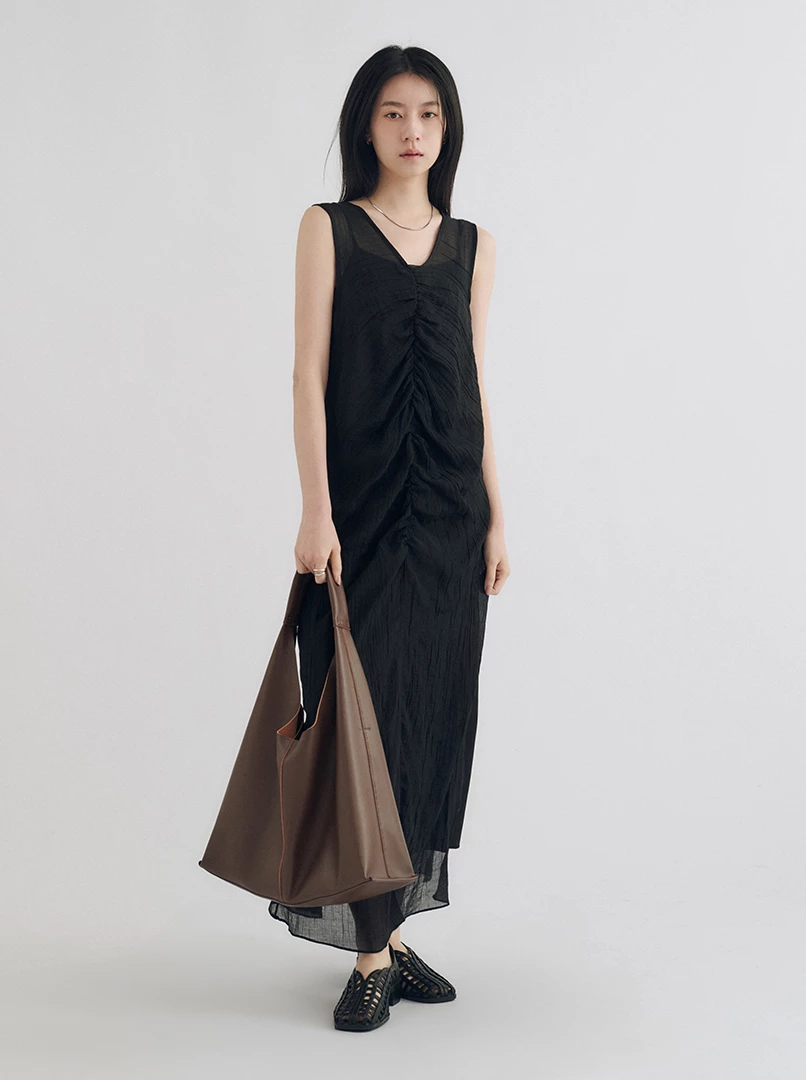 兩件式褶皺背心洋裝