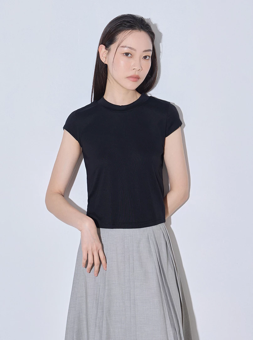 親膚圓領短T