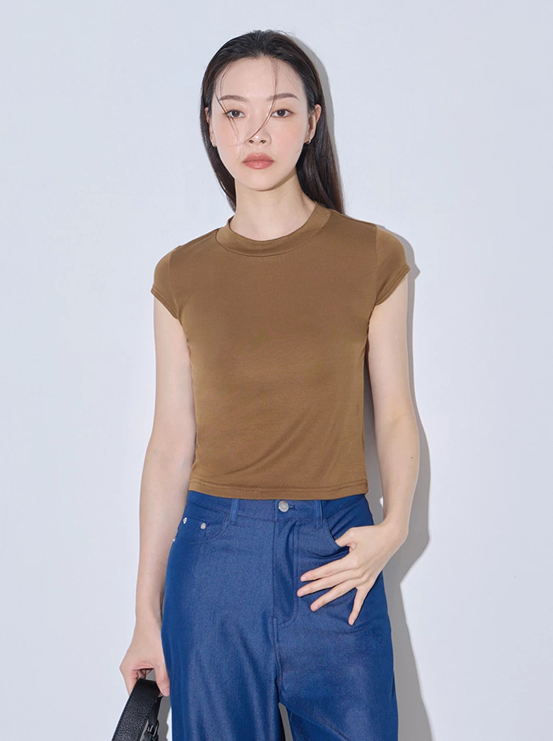親膚圓領短T