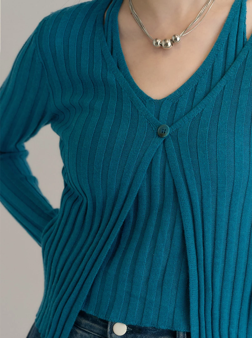 假兩件坑條針織上衣