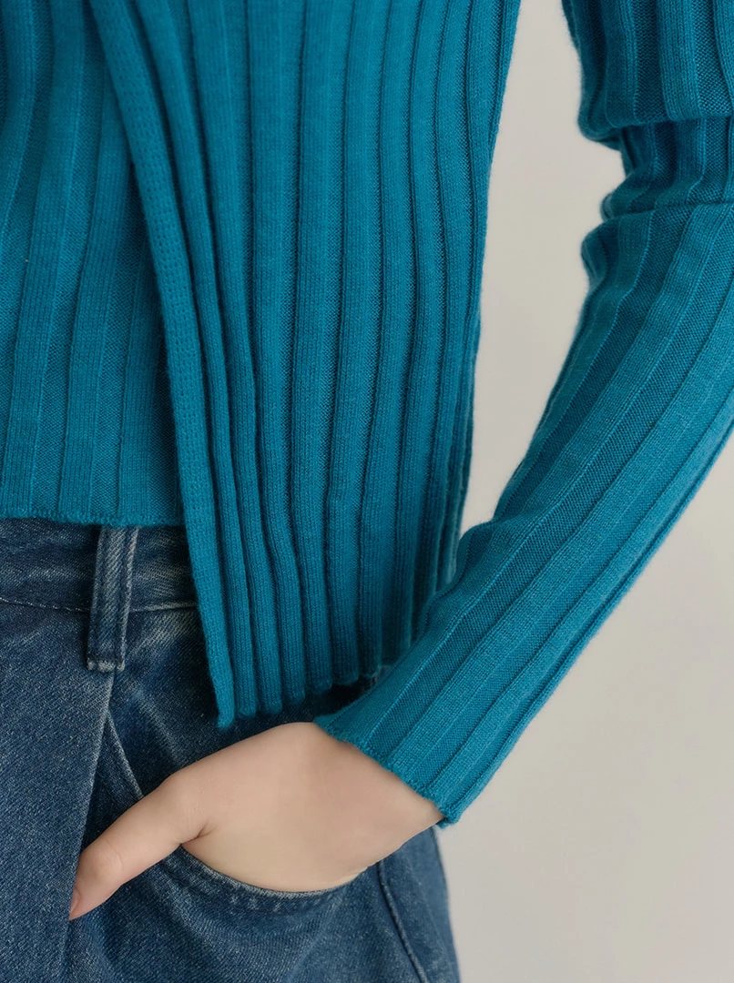 假兩件坑條針織上衣