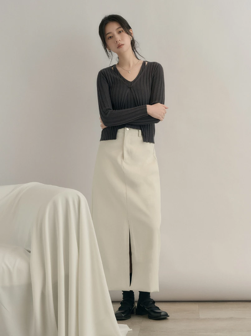 假兩件坑條針織上衣