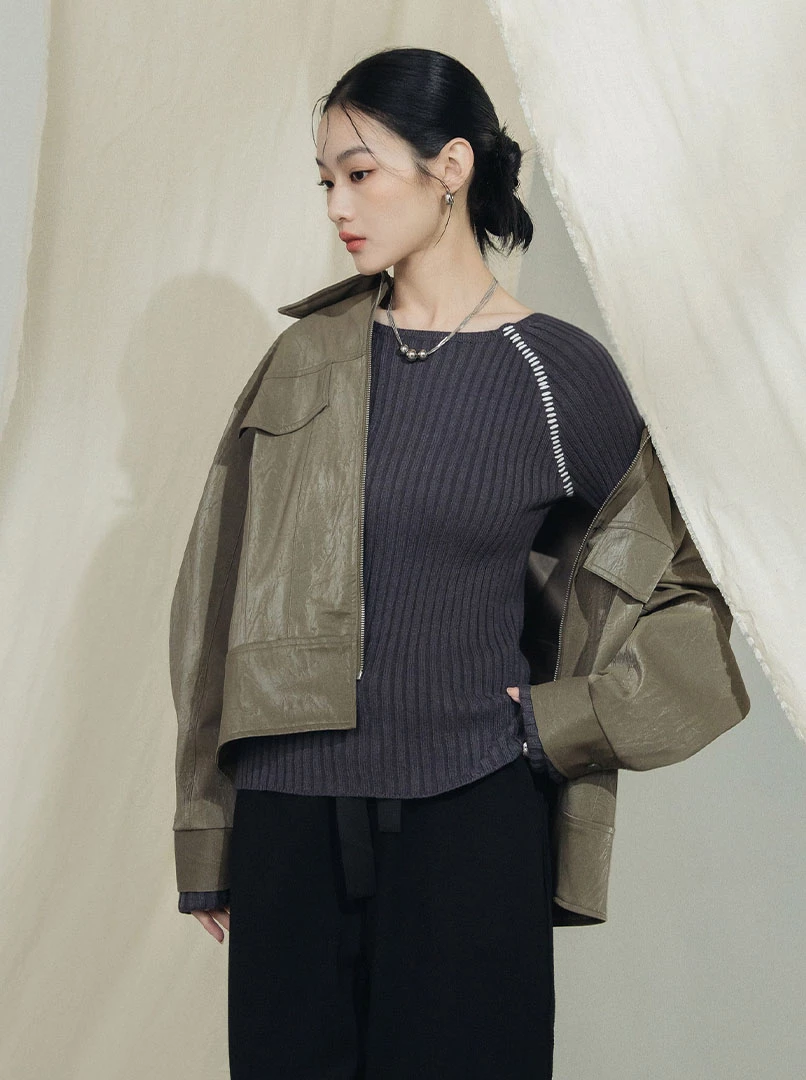 粗豎條紋撞色縫線感上衣