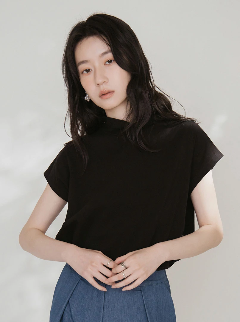 小立領可縮腰舒適上衣
