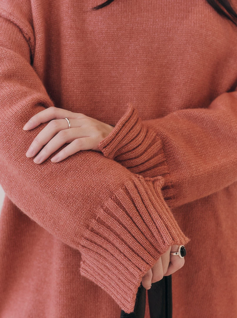 開衩手袖寬鬆大毛衣