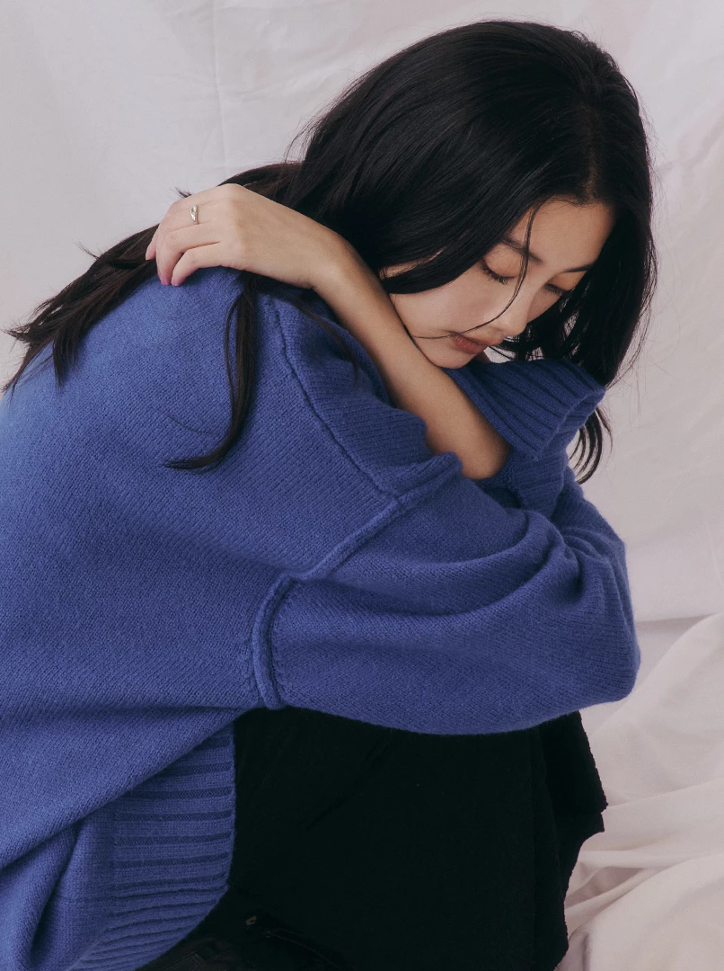 開衩手袖寬鬆大毛衣