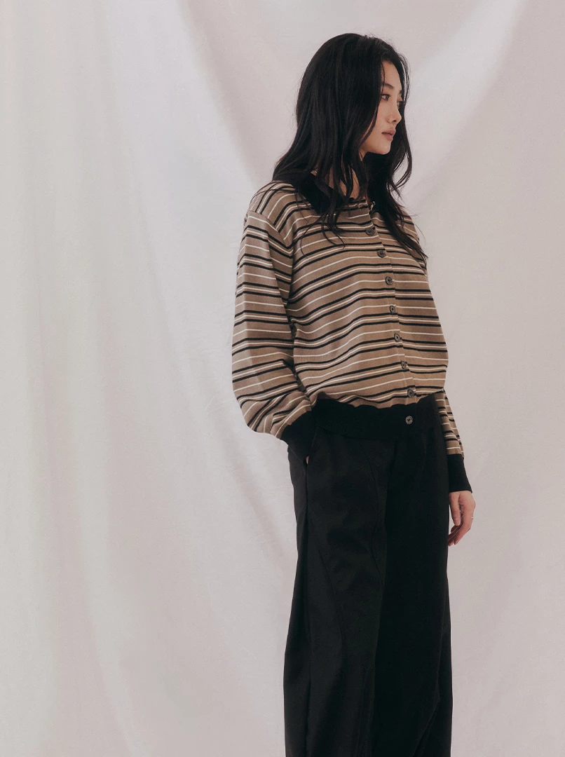 多穿條紋針織長袖衫