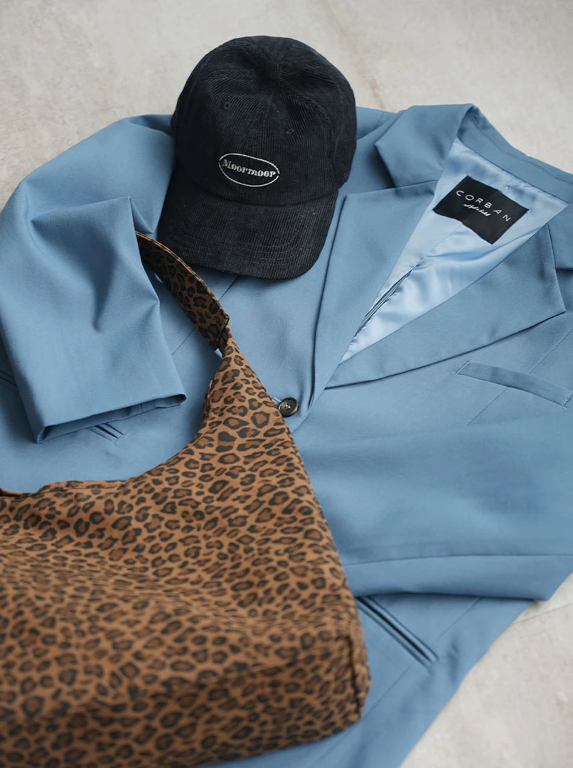 燈芯絨字母棒帽