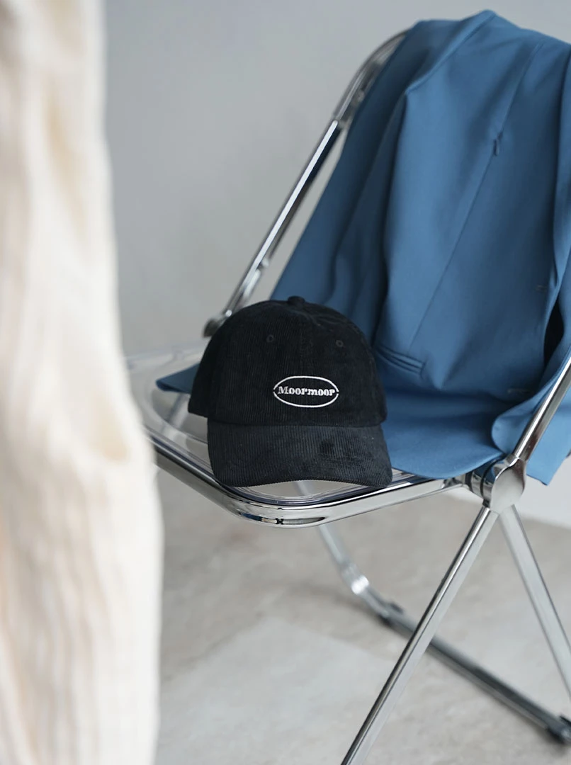 燈芯絨字母棒帽