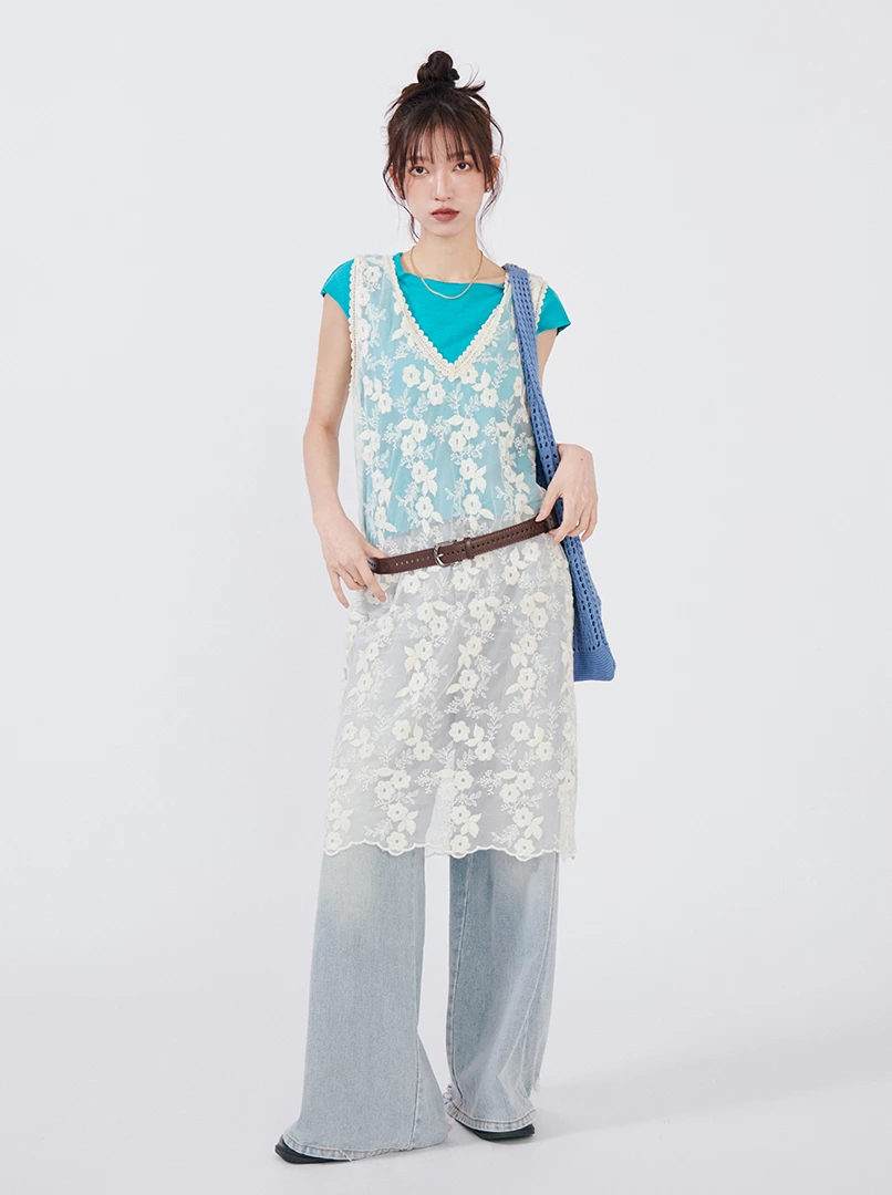 C復古壓花細皮帶