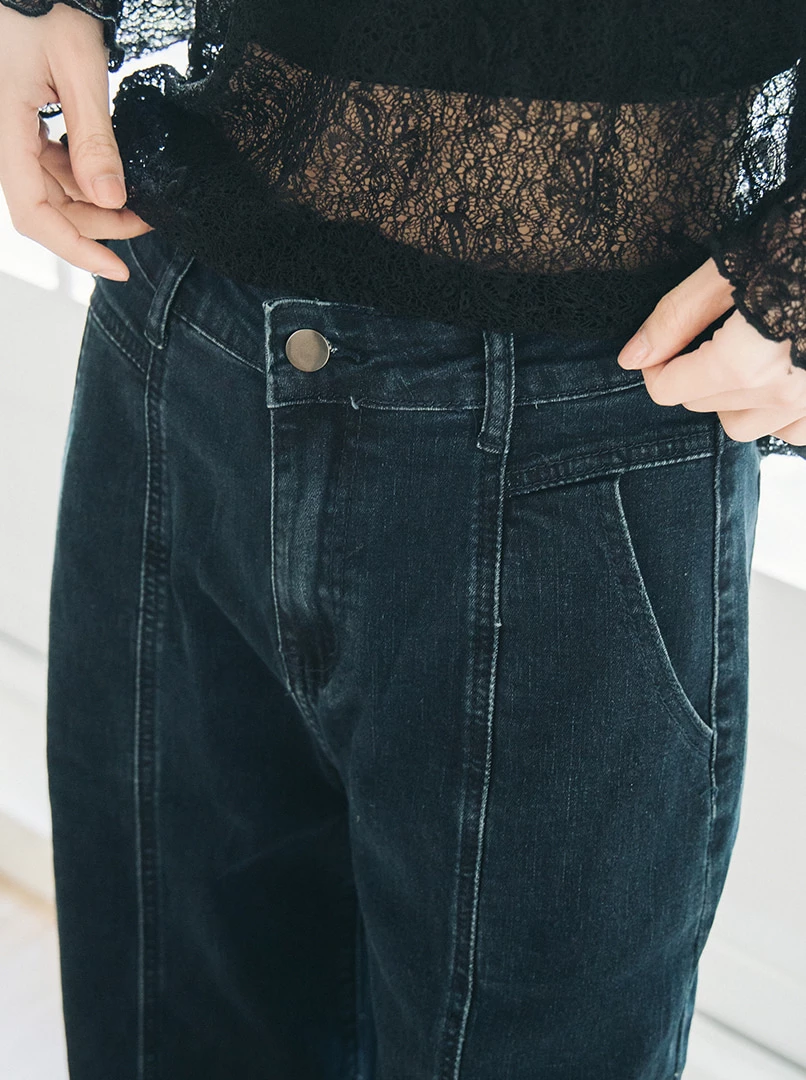 剪接俐落修身牛仔褲/常規款