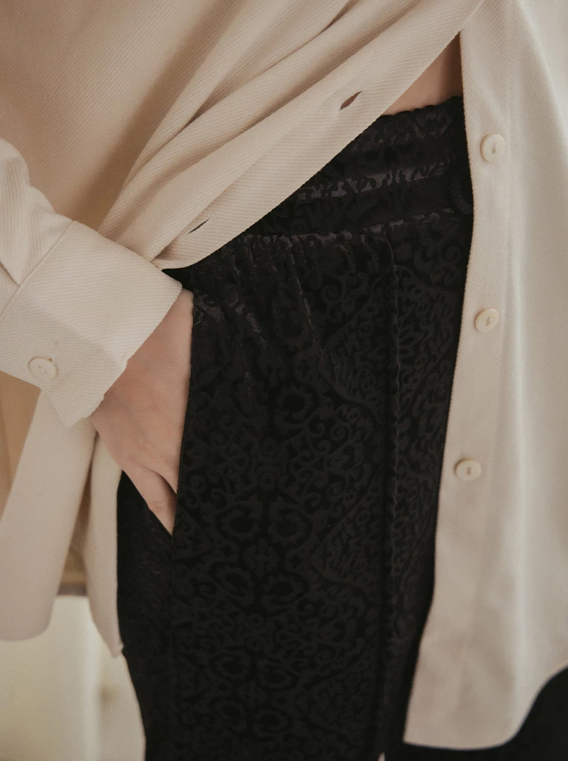 絨面復古實穿修身長褲