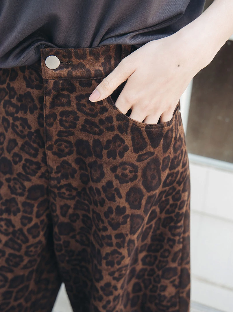 豹紋紋路過膝短褲