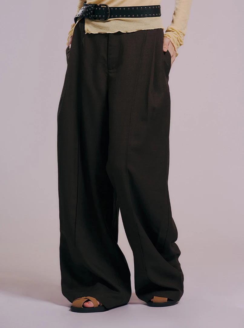 極百搭直筒休閒西褲