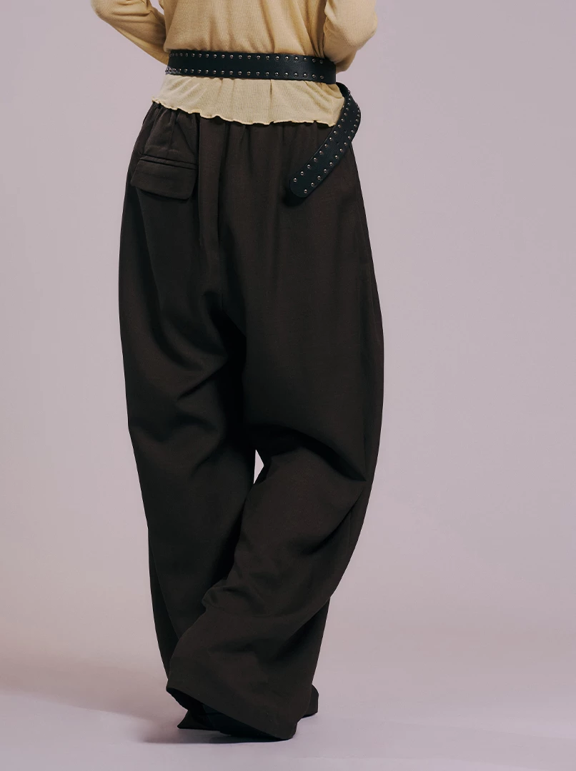 極百搭直筒休閒西褲