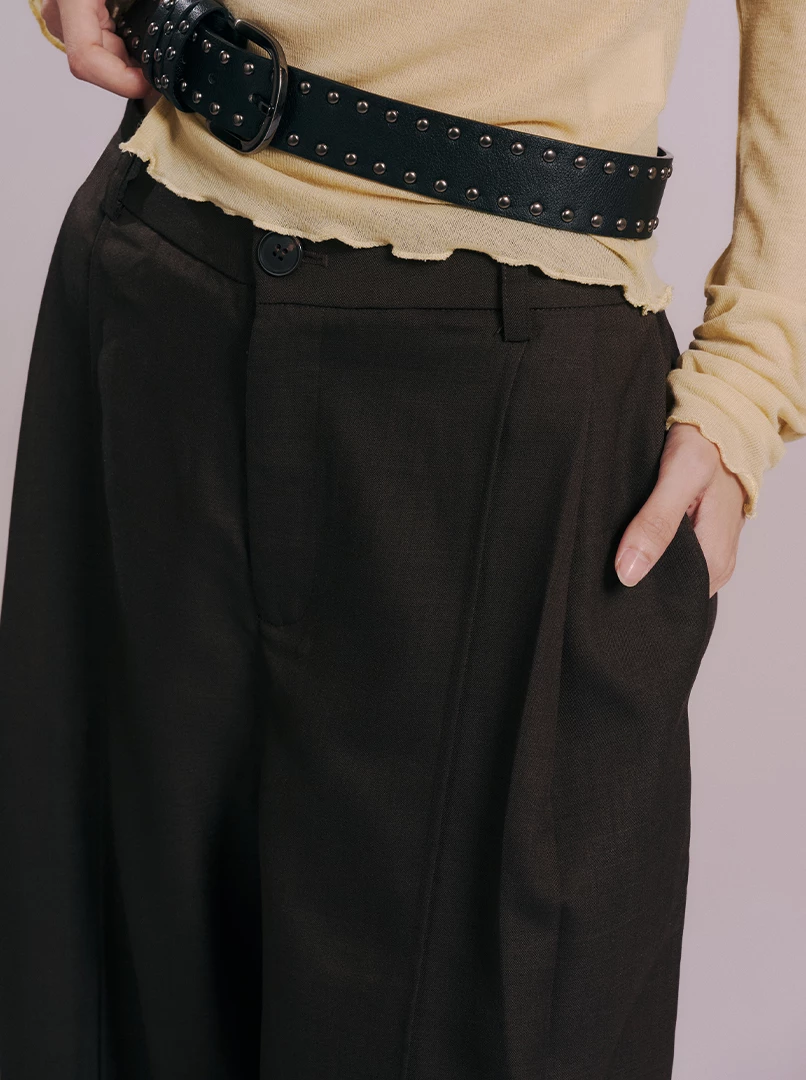 極百搭直筒休閒西褲