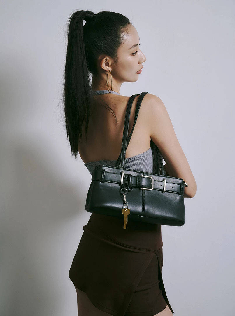 皮帶造型肩背包