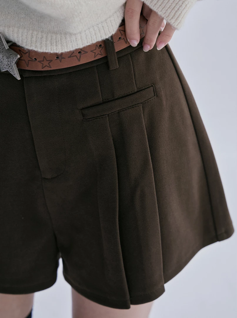 毛料摺度短褲裙