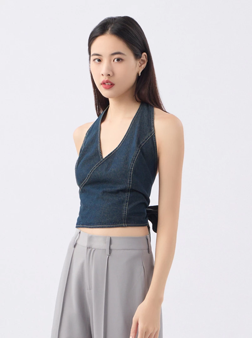 繞脖露背牛仔背心'