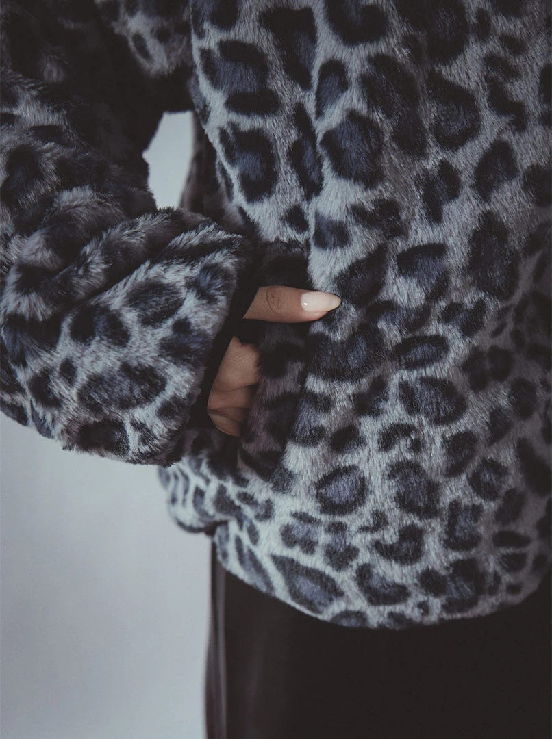 歐美兩面穿豹紋外套
