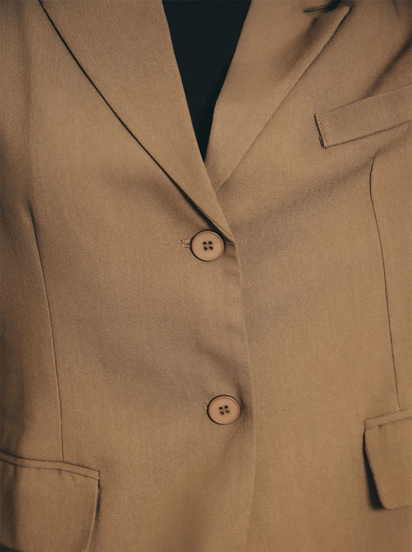 經典翻領西裝外套