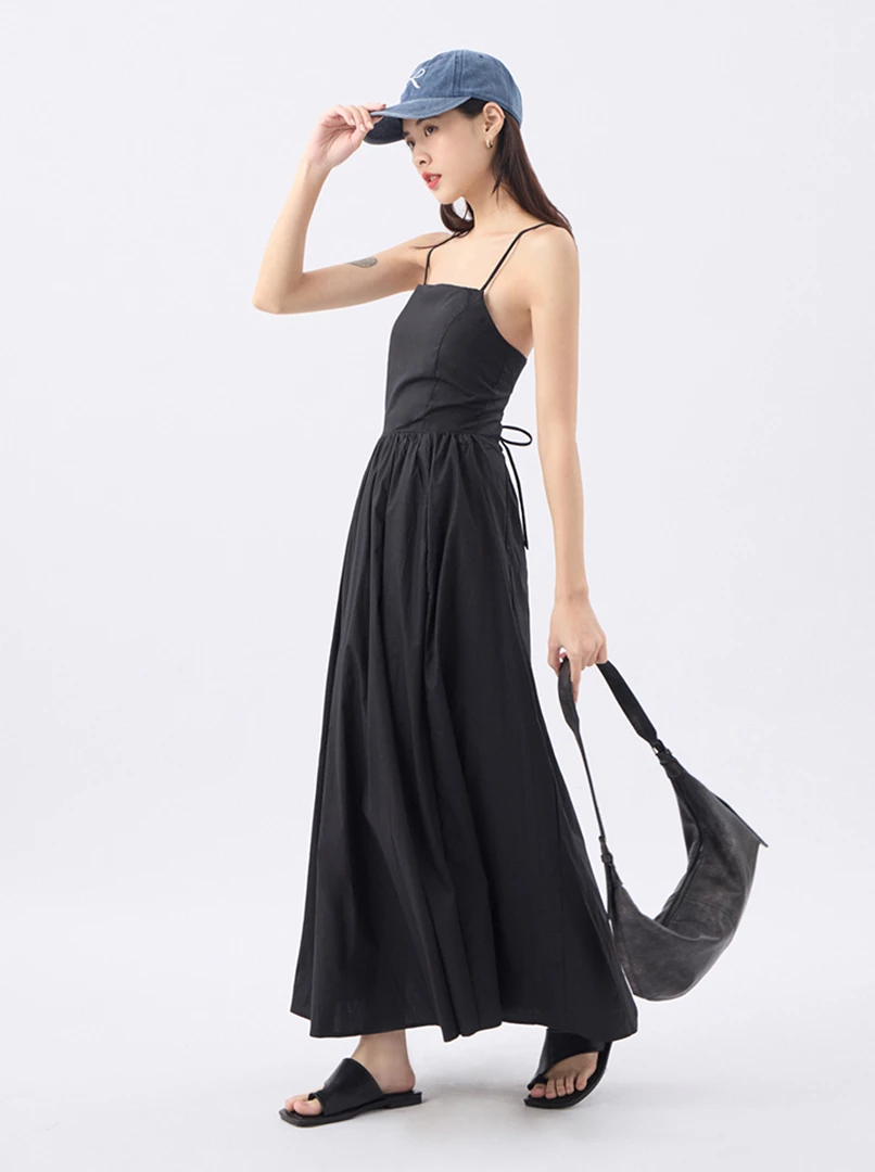 露背細褶綁帶長洋