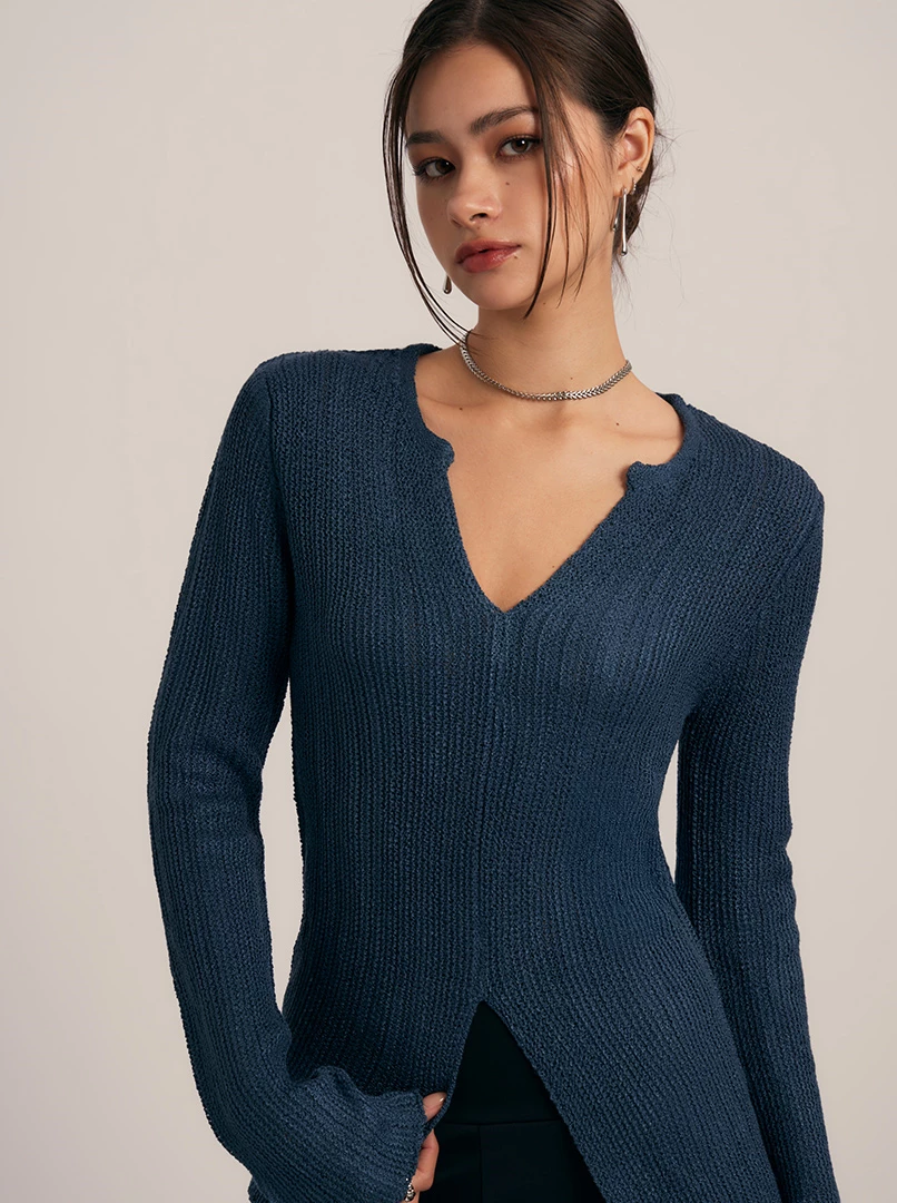 顯瘦開岔針織上衣