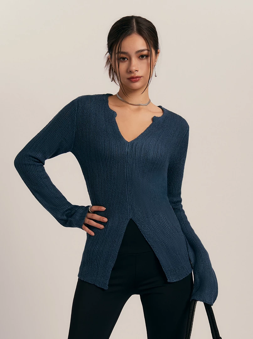 顯瘦開岔針織上衣