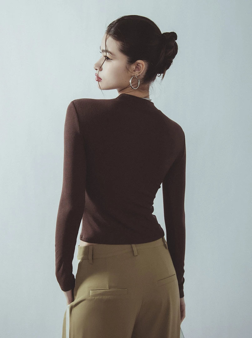 半高領拼接網紗上衣