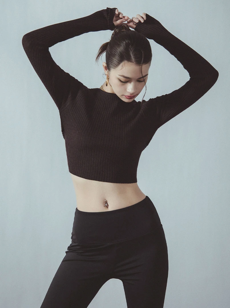 後背綁帶針織上衣