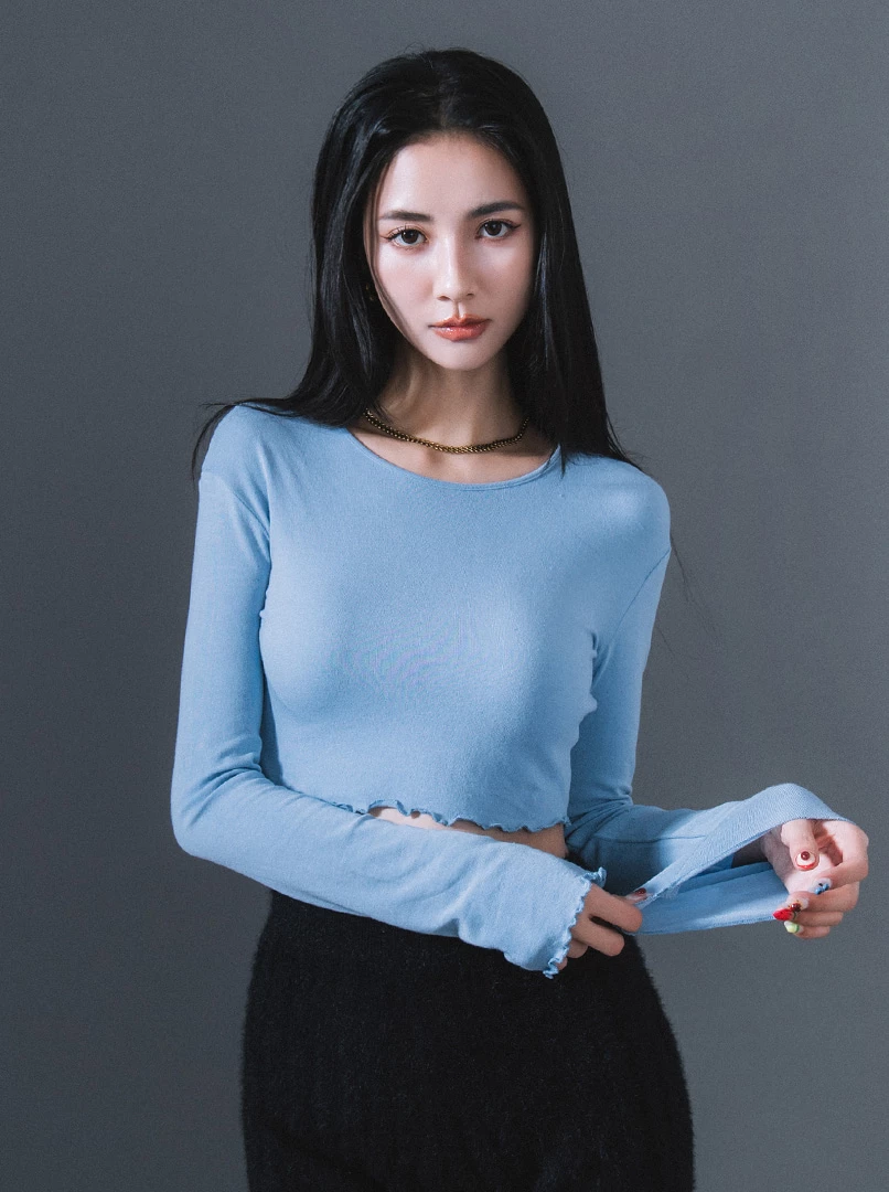 圓領木耳邊薄棉打底衫