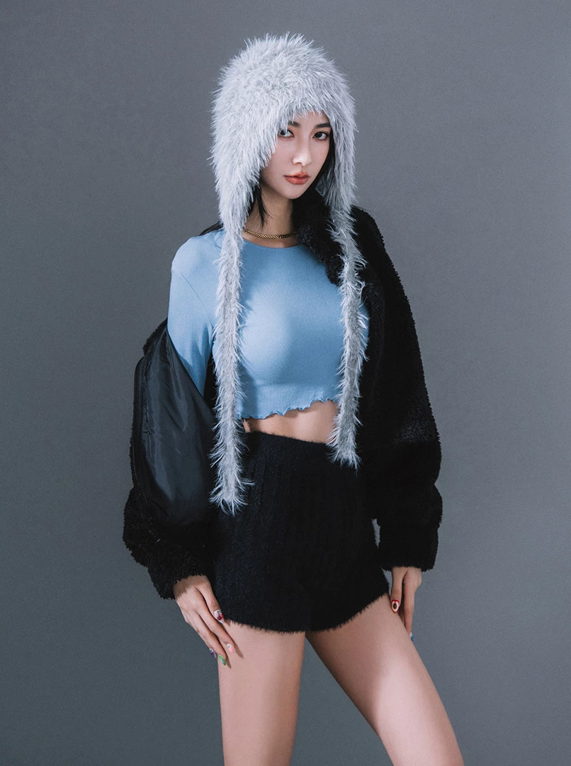 圓領木耳邊薄棉打底衫