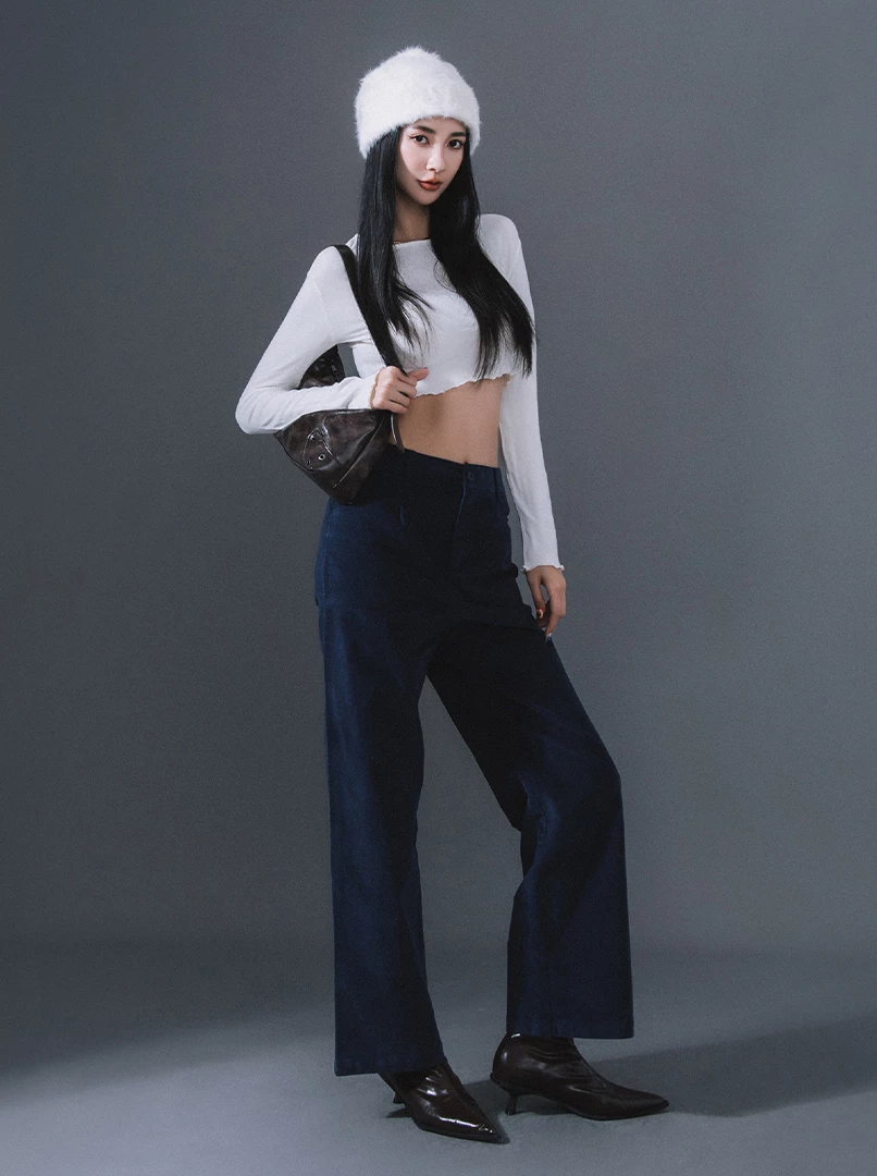 圓領木耳邊薄棉打底衫