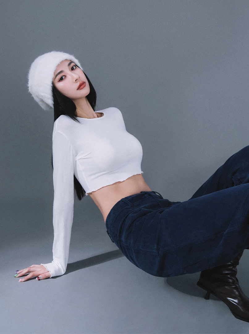 圓領木耳邊薄棉打底衫