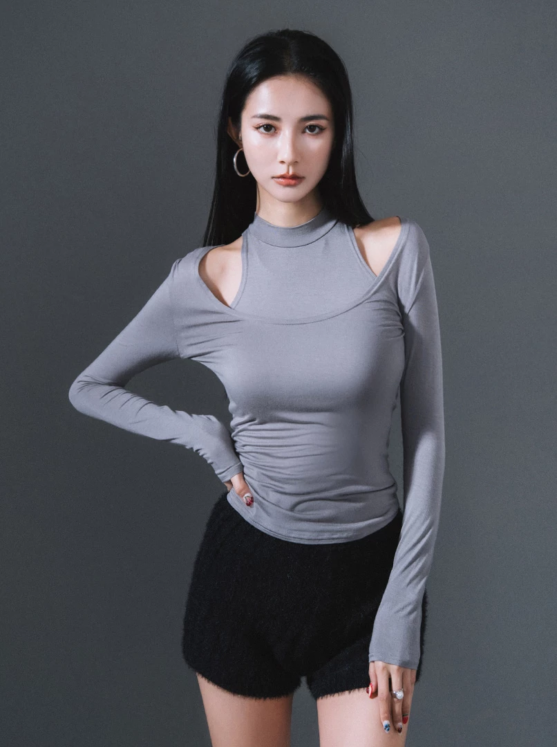 微高領兩件式疊穿上衣